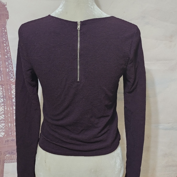Forever 21 Deep Purple Long Sleeve Top - Picture 6 of 7
